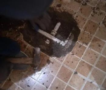 罗湖卫生间漏水维修公司为您分享下卫生间渗水如何处理及注意事项